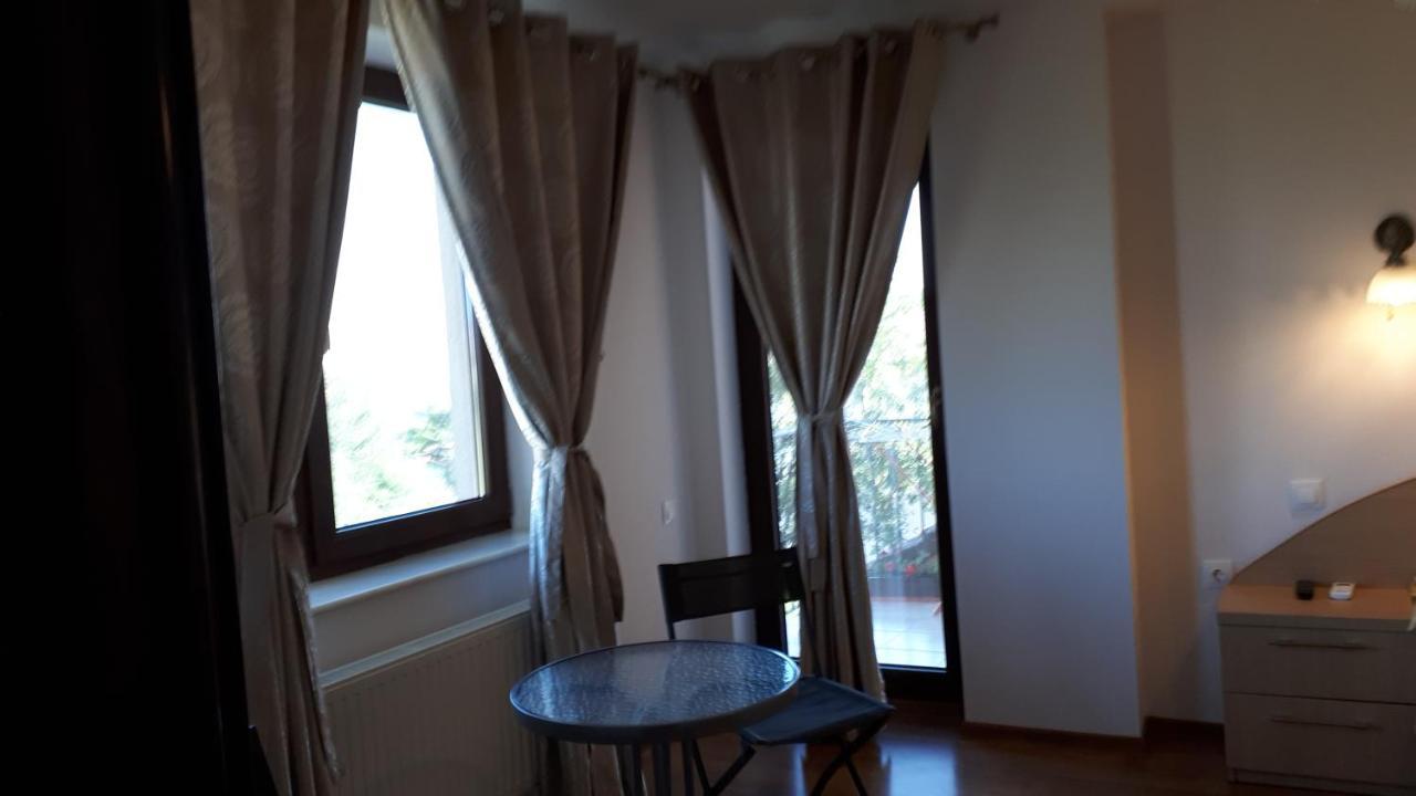 Vila "Livia" Hotel Techirghiol Ngoại thất bức ảnh