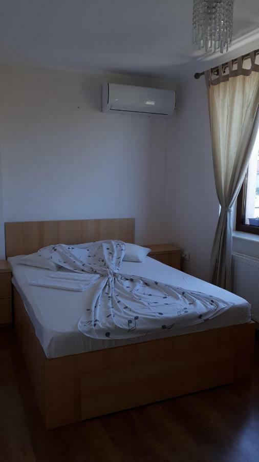 Vila "Livia" Hotel Techirghiol Ngoại thất bức ảnh